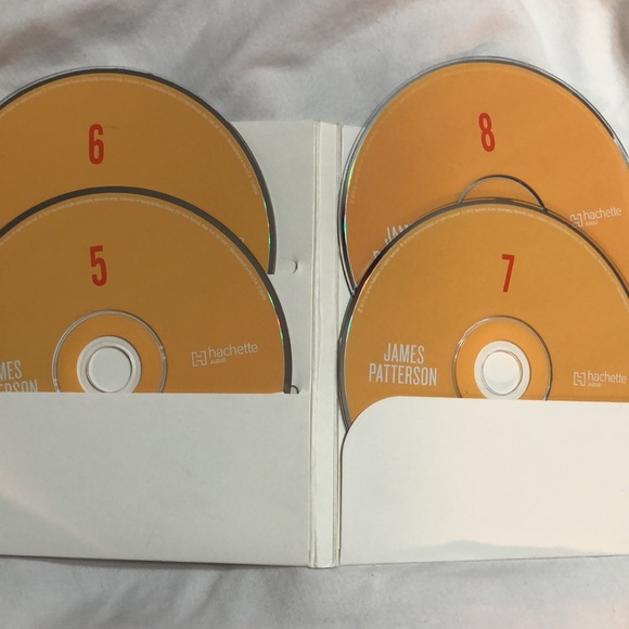 James Patterson CD “Black Book”&“Cross My Heart”preloved audiobooks 17 CDs inall - Picture 11 of 11